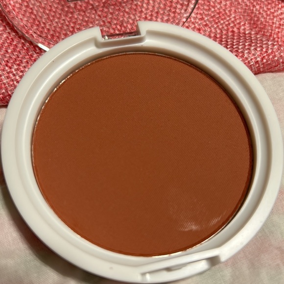 OFRA Blush Charm - Picture 3 of 4